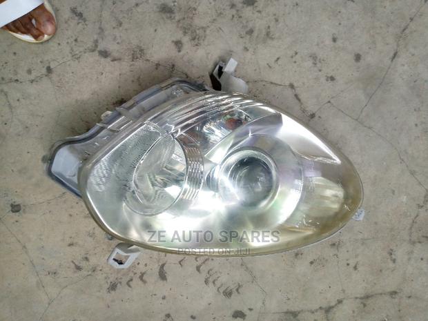 Passo 2010 Headlight