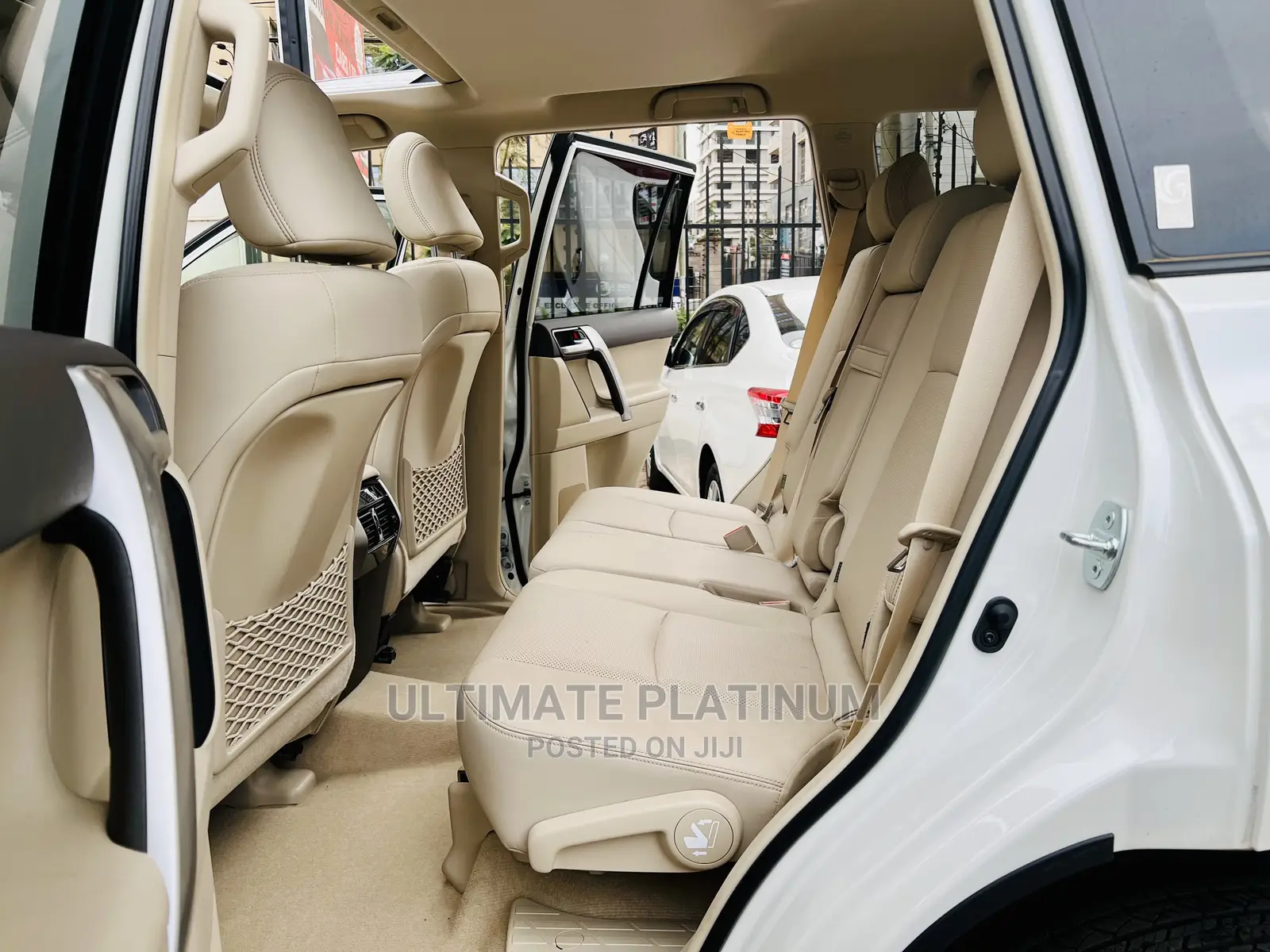 Toyota Land Cruiser Prado 2.7 2019 White