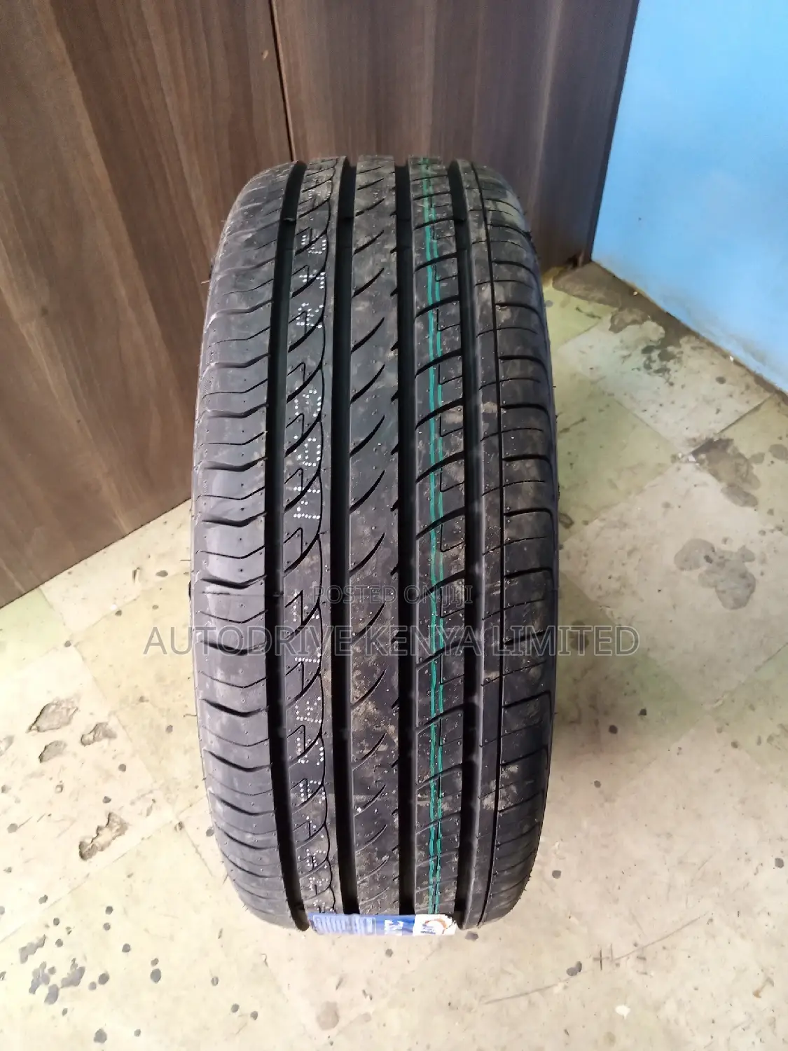 235/55r17 Durun 103V