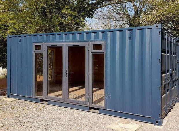 Modern 20ft Shipping Containet Office - main view