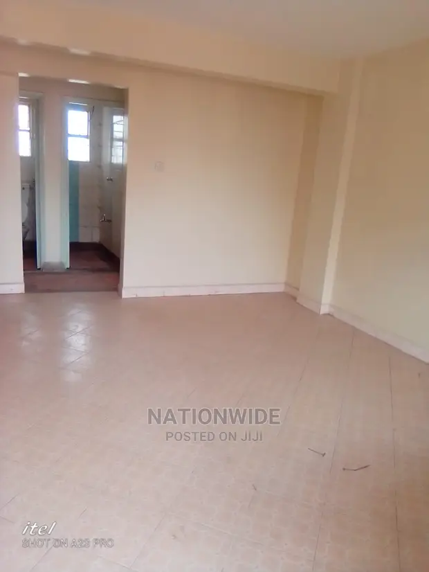 2bdrm Block of Flats in Hurlingham for Rent