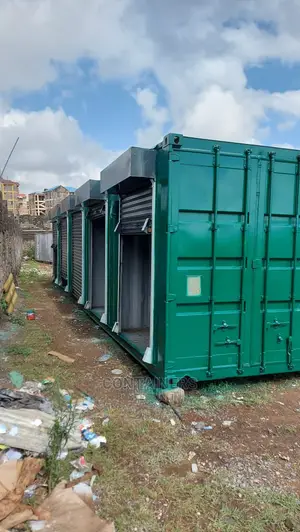 All Sizes of Shipping Containers/Stalls Available