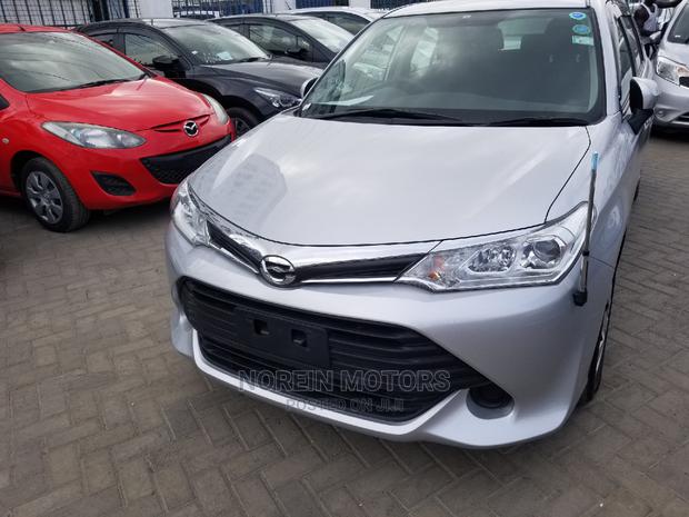 Toyota Fielder 2015 Silver - thumbnail 2