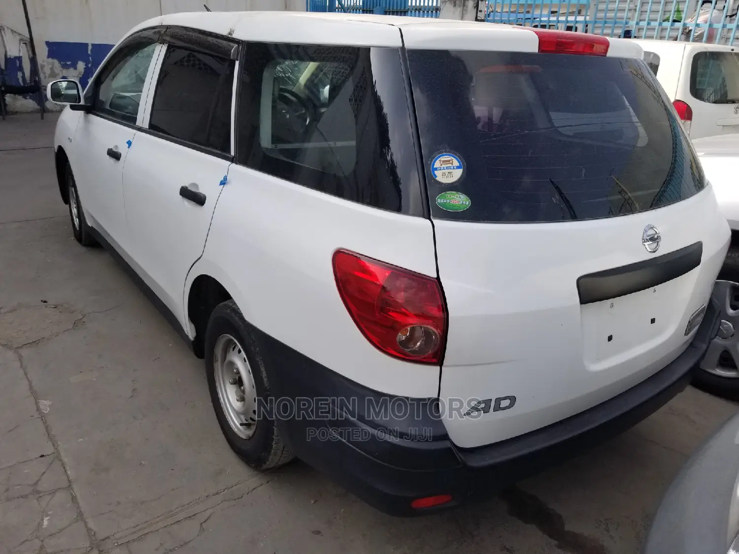 Nissan Advan 2015 Pearl