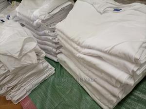 100% Cotton Plain White T-Shirts - thumbnail 3