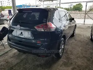 Nissan X-Trail 2014 SV Premium Blue