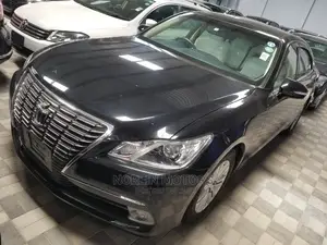Toyota Crown 2015 Gray