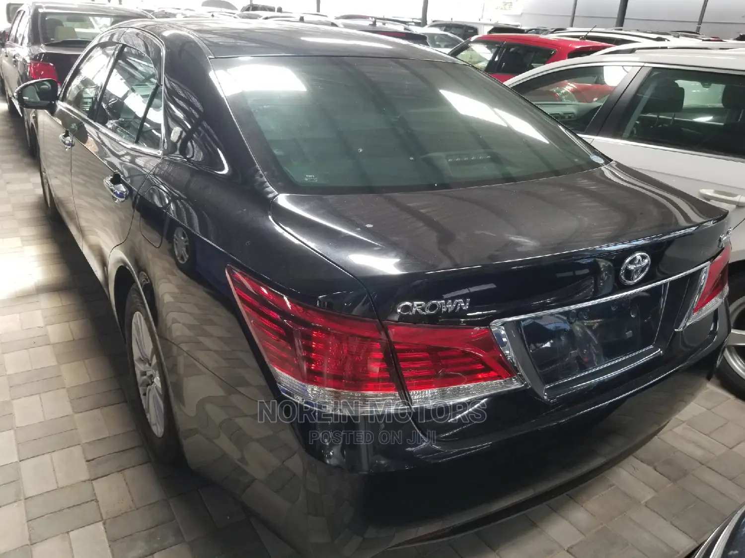 Toyota Crown 2015 Gray