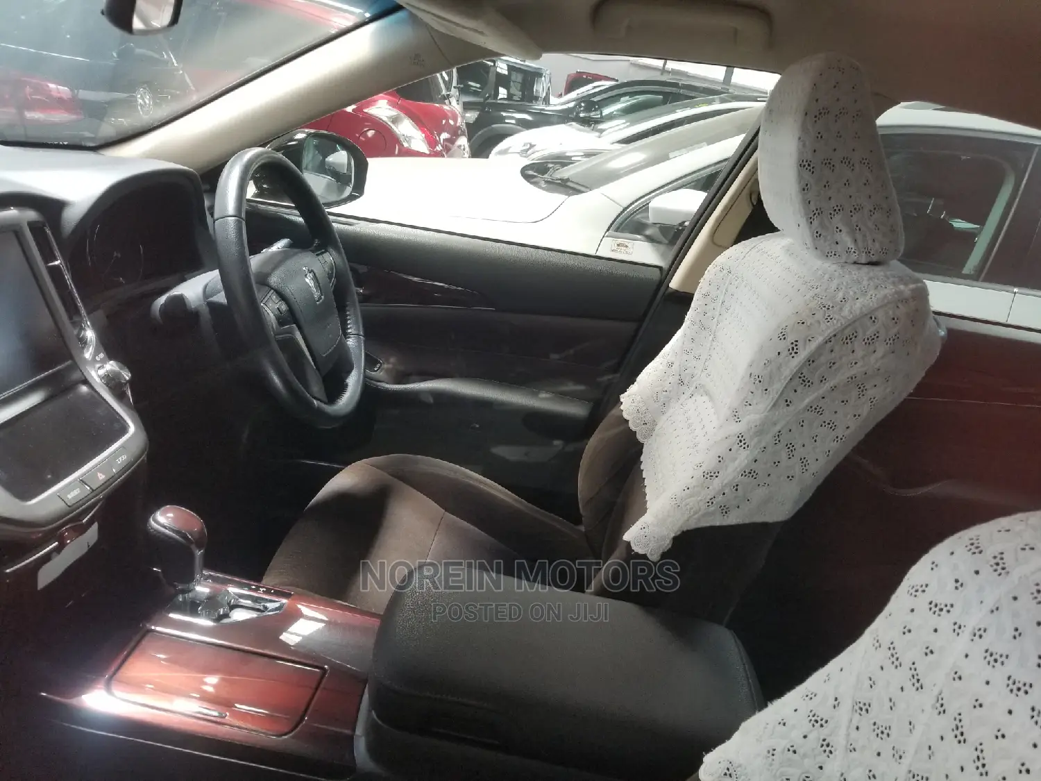 Toyota Crown 2015 Gray