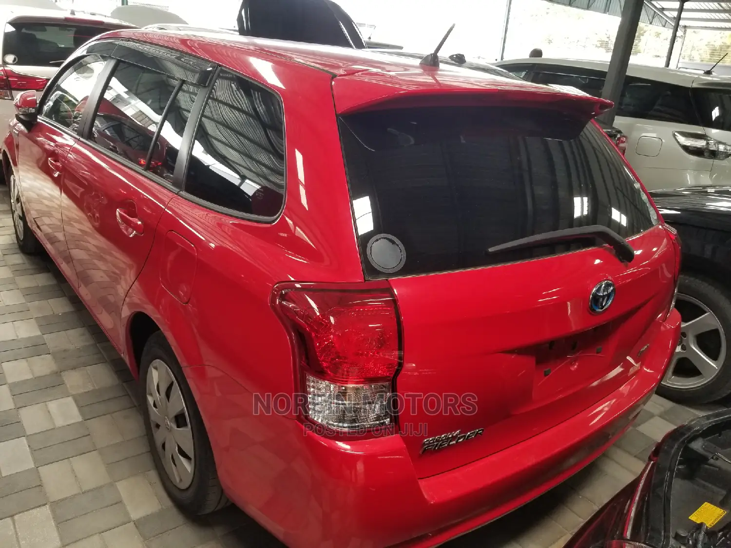 Toyota Fielder 2016 Red