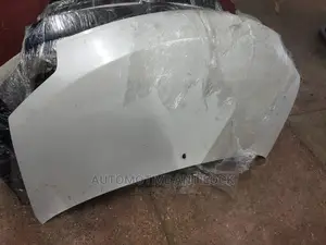 Sienta New Model Bonnet