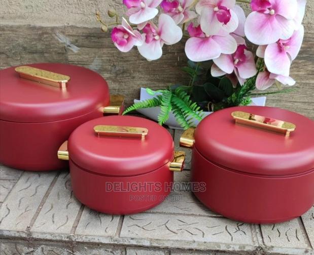 Luxurious Insulated Hotpots - thumbnail 2