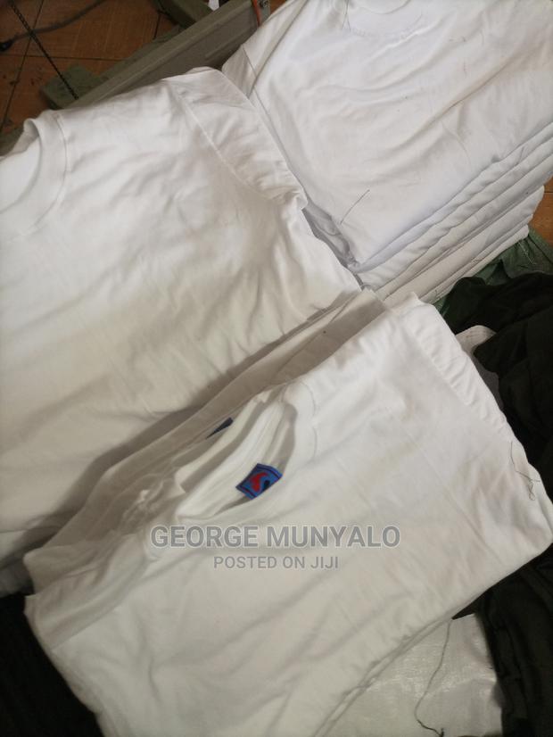 Plain Round Neck T-Shirts - thumbnail 3