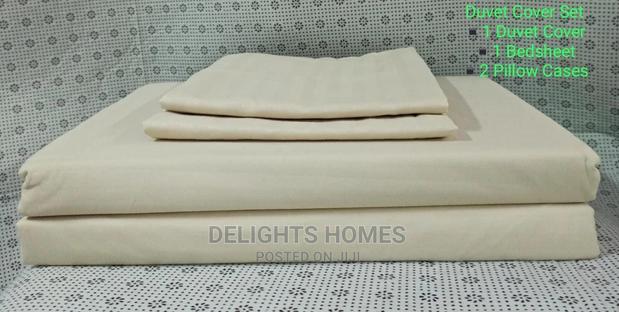 Satin Stripped Duvet Cover Set - thumbnail 3