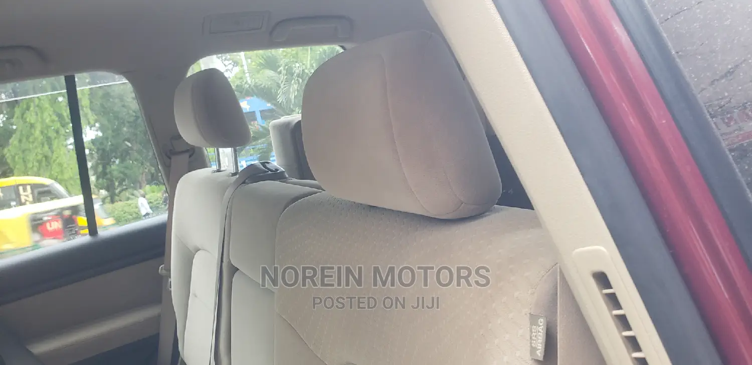 Toyota Land Cruiser 2009 Red