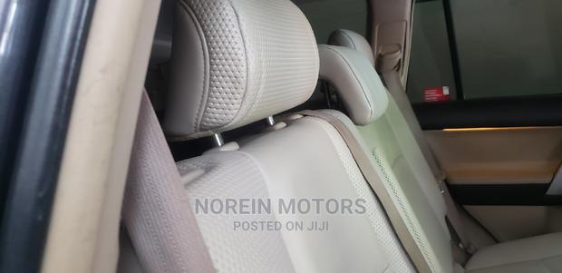 Toyota Land Cruiser Prado 2012 Gray - thumbnail 6
