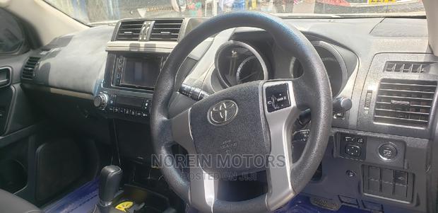Toyota Land Cruiser Prado 2014 Black - thumbnail 5