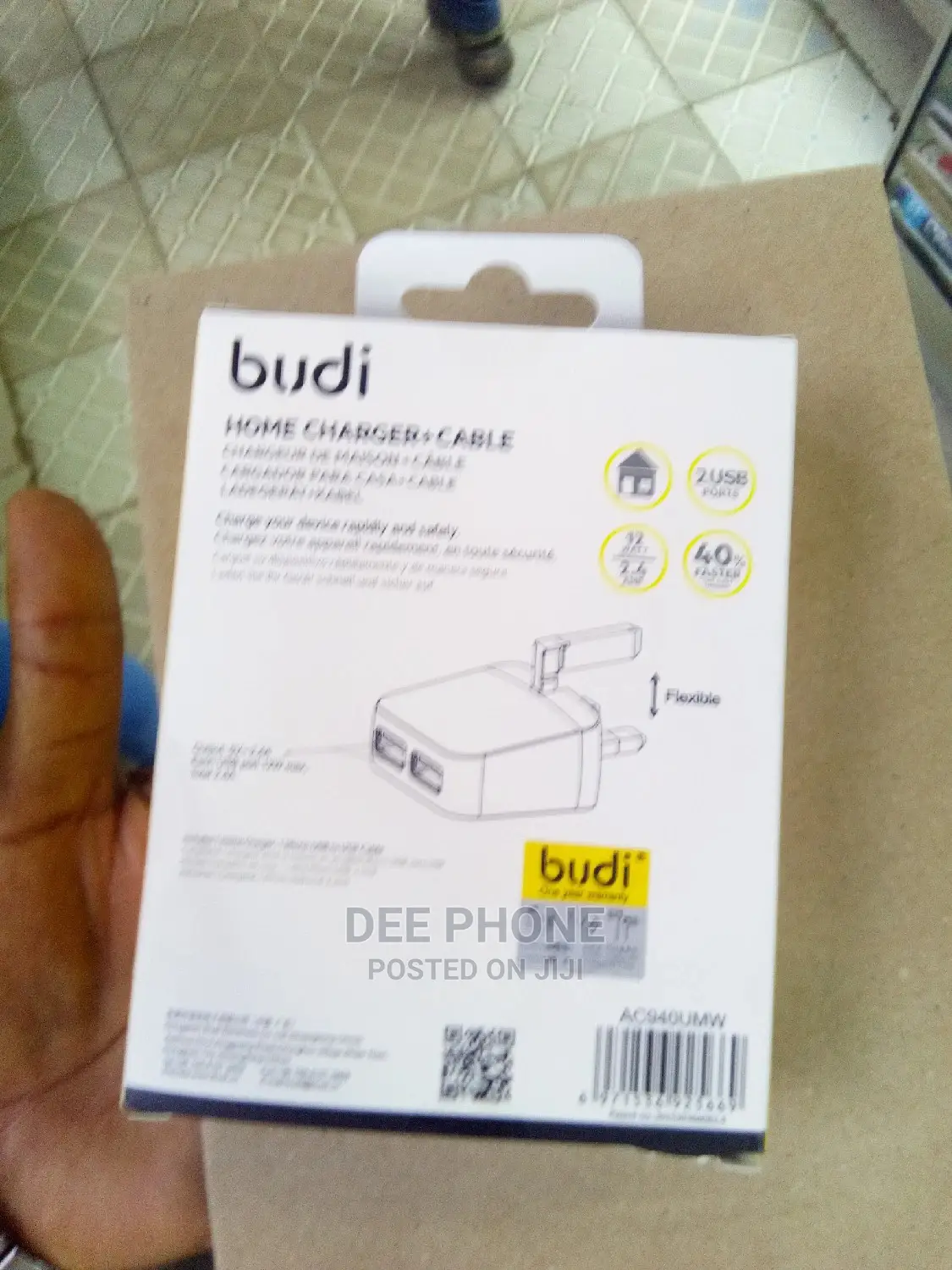 Budi Phone Charger