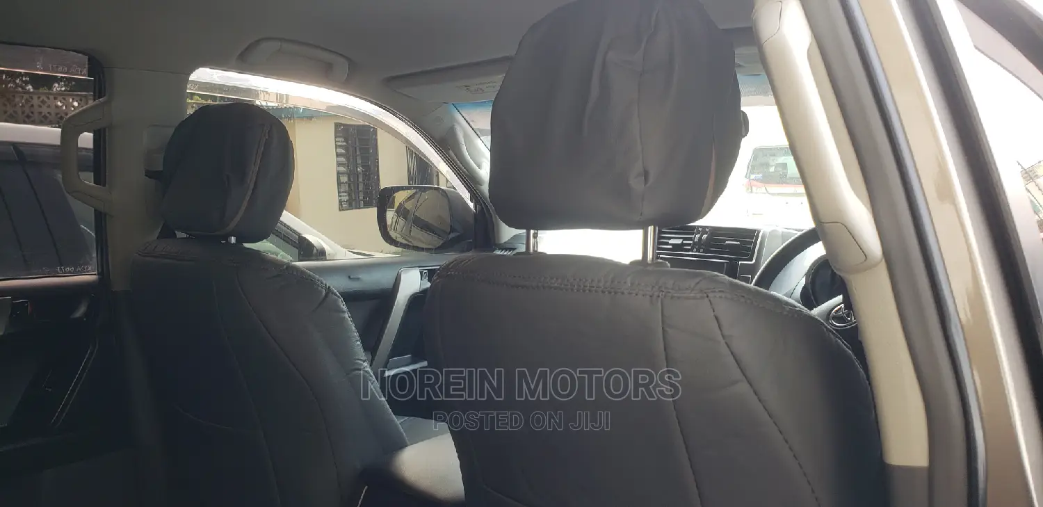 Toyota Land Cruiser Prado 2014 Gray