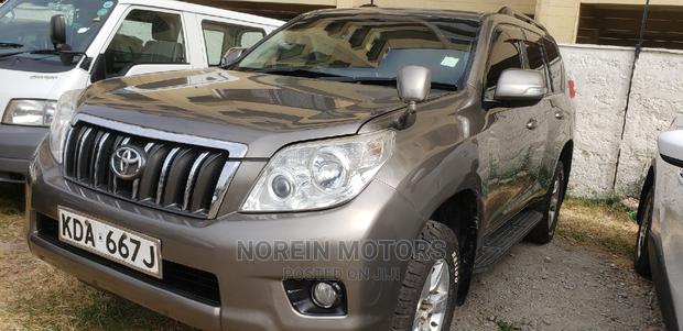 Toyota Land Cruiser Prado 2014 Gray - thumbnail 4