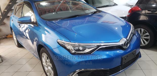 Toyota Auris 2015 Blue - thumbnail 2