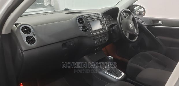 Volkswagen Tiguan 2015 White - thumbnail 5