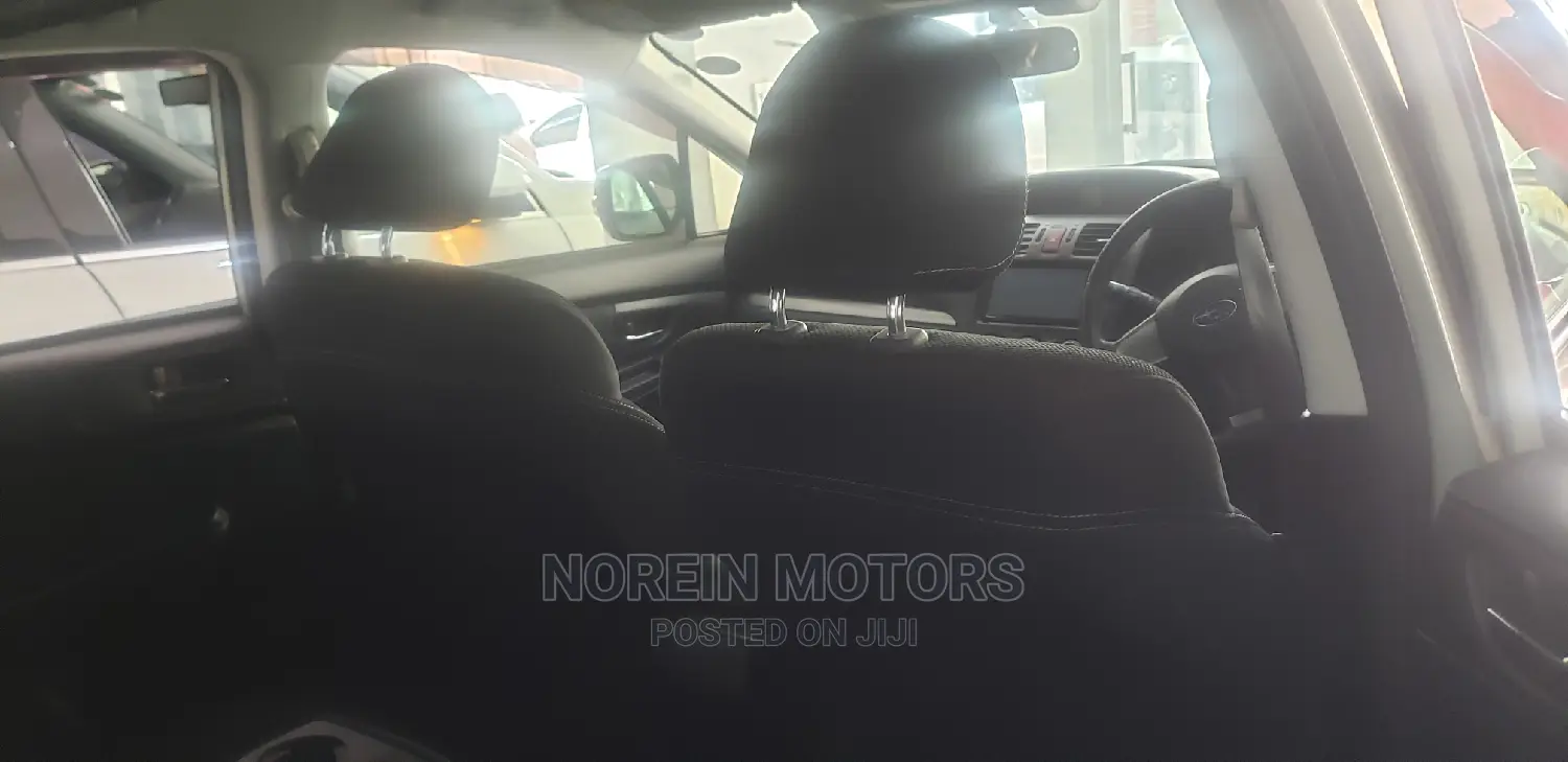 Subaru XV 2015 Ivory