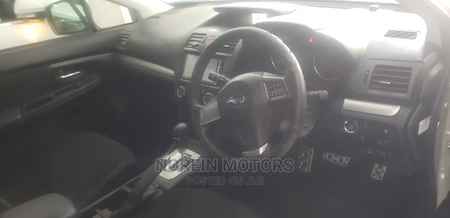 Subaru XV 2015 Ivory