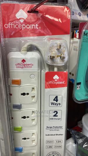 Officepoint 4 Ways + 2 Usb Ports - thumbnail 2