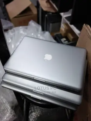 Laptop Apple MacBook 2011 4GB Intel Core I5 HDD 500GB