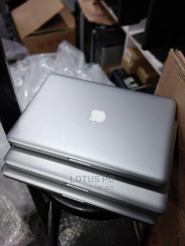 Laptop Apple MacBook 2011 4GB Intel Core I5 HDD 500GB - main view