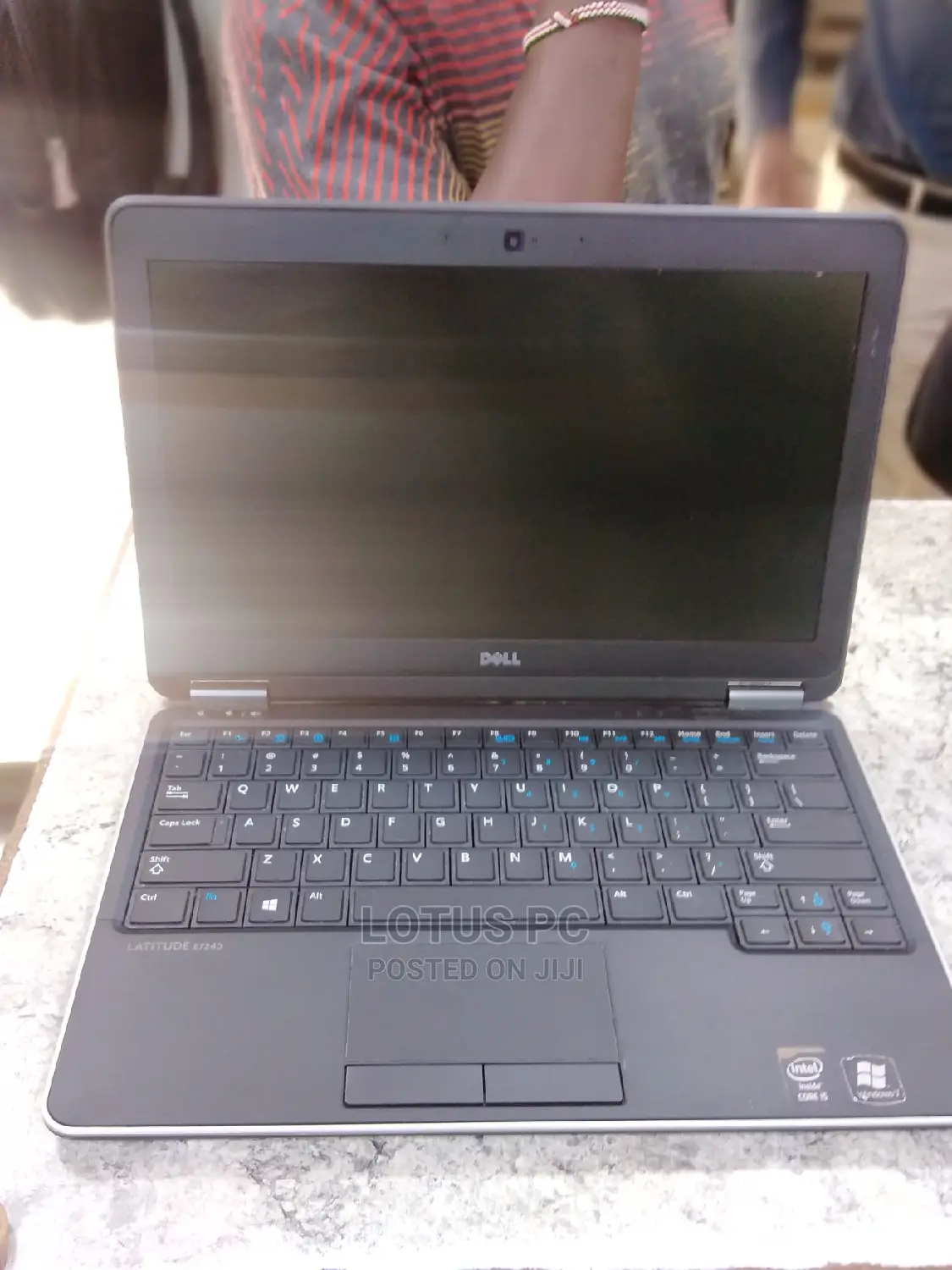 Laptop Dell Latitude E7240 4GB Intel Core I5 SSD 128GB