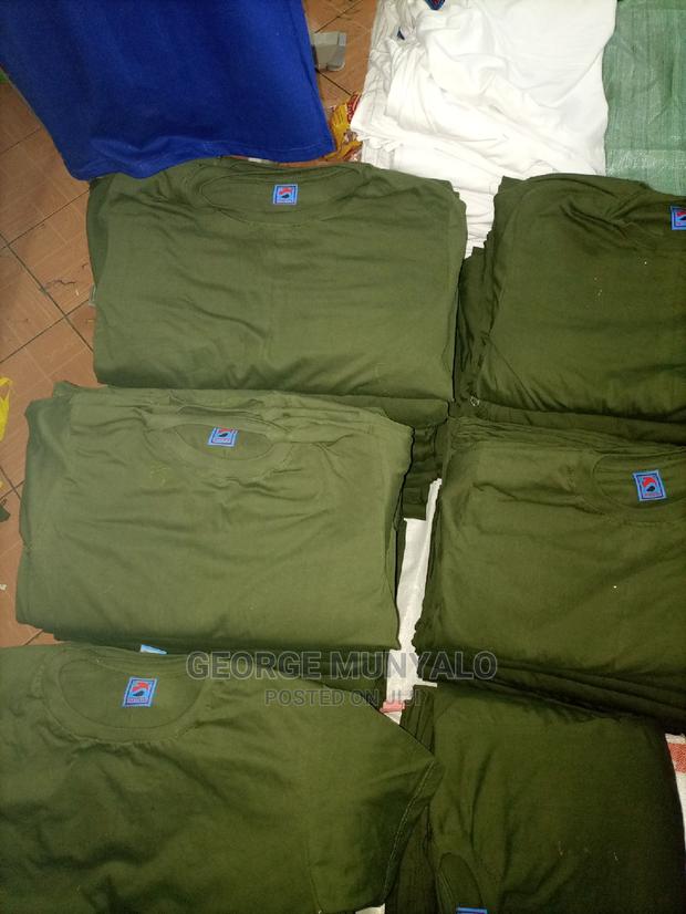 Good Products Plain T-Shirts Jungle Green - thumbnail 3