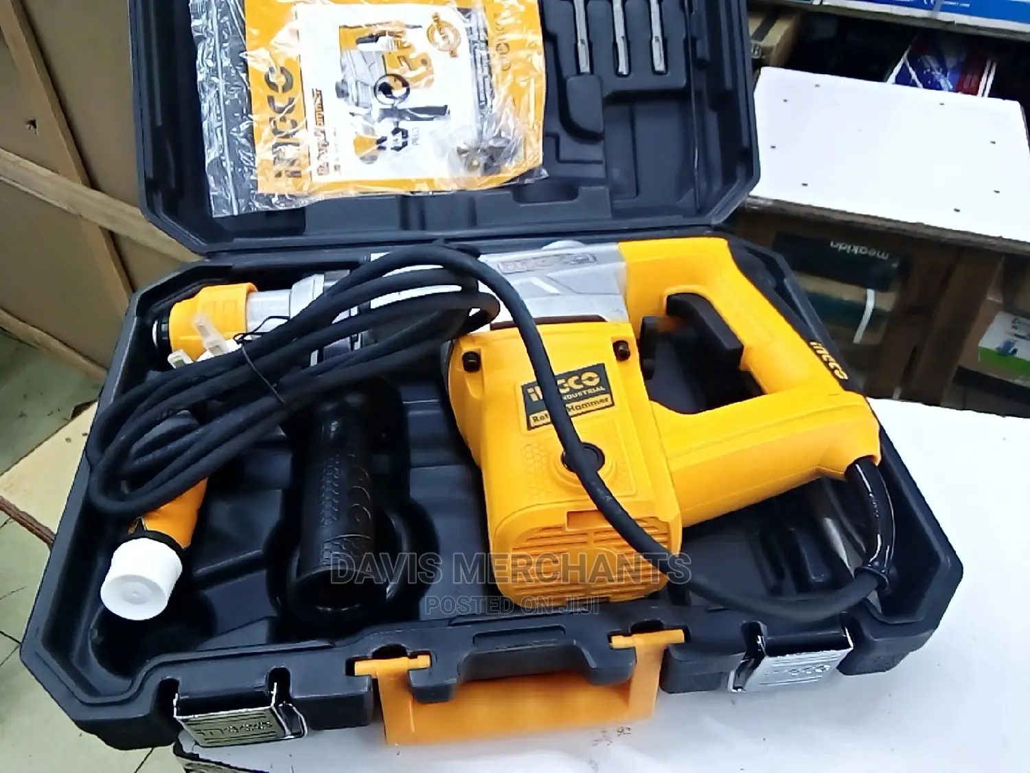 Ingco Rotary Hammer 1050w
