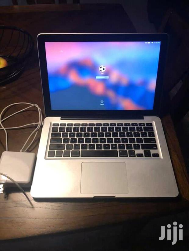 Laptop Apple MacBook Pro 4GB Intel Core i5 HDD 500GB - thumbnail 3