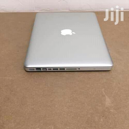 Laptop Apple MacBook Pro 4GB Intel Core i5 HDD 500GB - thumbnail 2