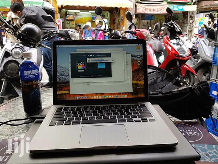 Laptop Apple MacBook Pro 4GB Intel Core i5 HDD 500GB