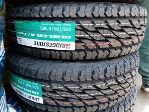 205/70r15 Bridgestone Tyre