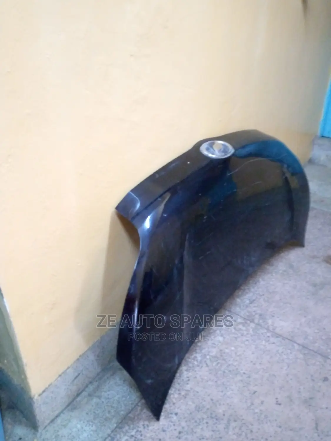 Voxy 2008 Model Bonnet