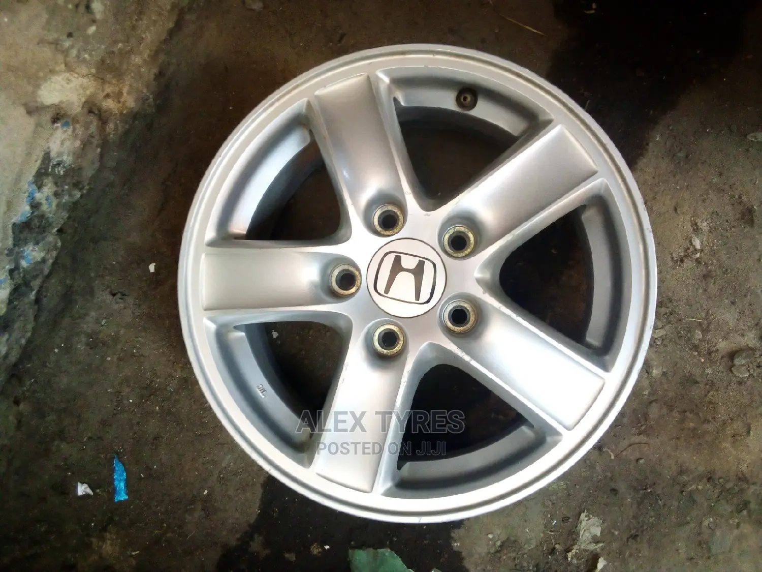 Size 15 CRV Honda Original Sport Rims Set