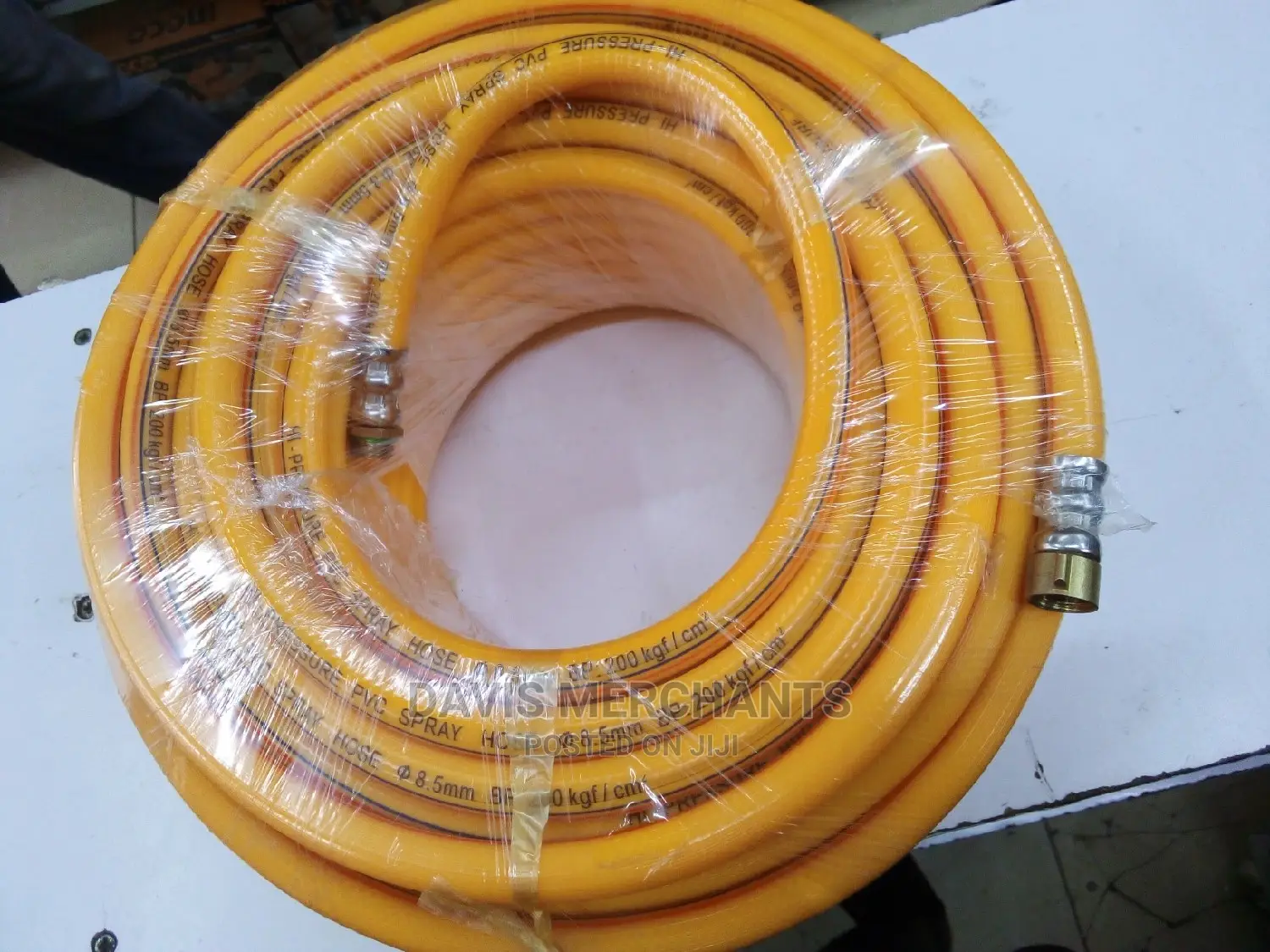Compressor Pipe With Plug in and Out