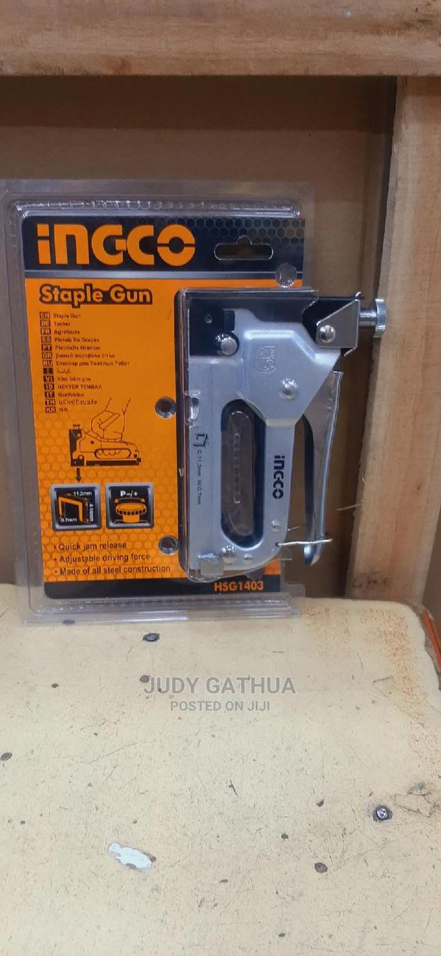 Heavy Duty Staple Gun - main view