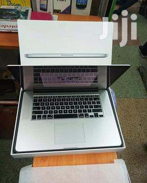 Laptop Apple MacBook Pro 4GB Intel Core i5 HDD 500GB