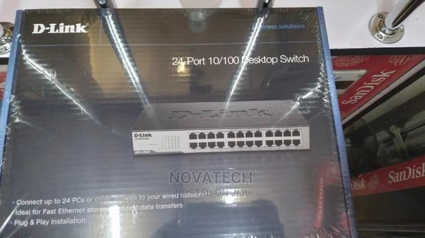 D- LINK 24 Ports Switch - thumbnail 3