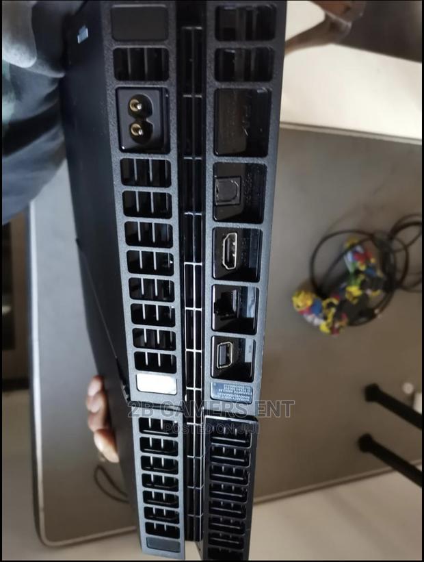 Ps4 Standard,Nfs Used Cd - thumbnail 5