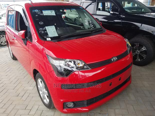 Toyota Spade 2015 Red - thumbnail 2