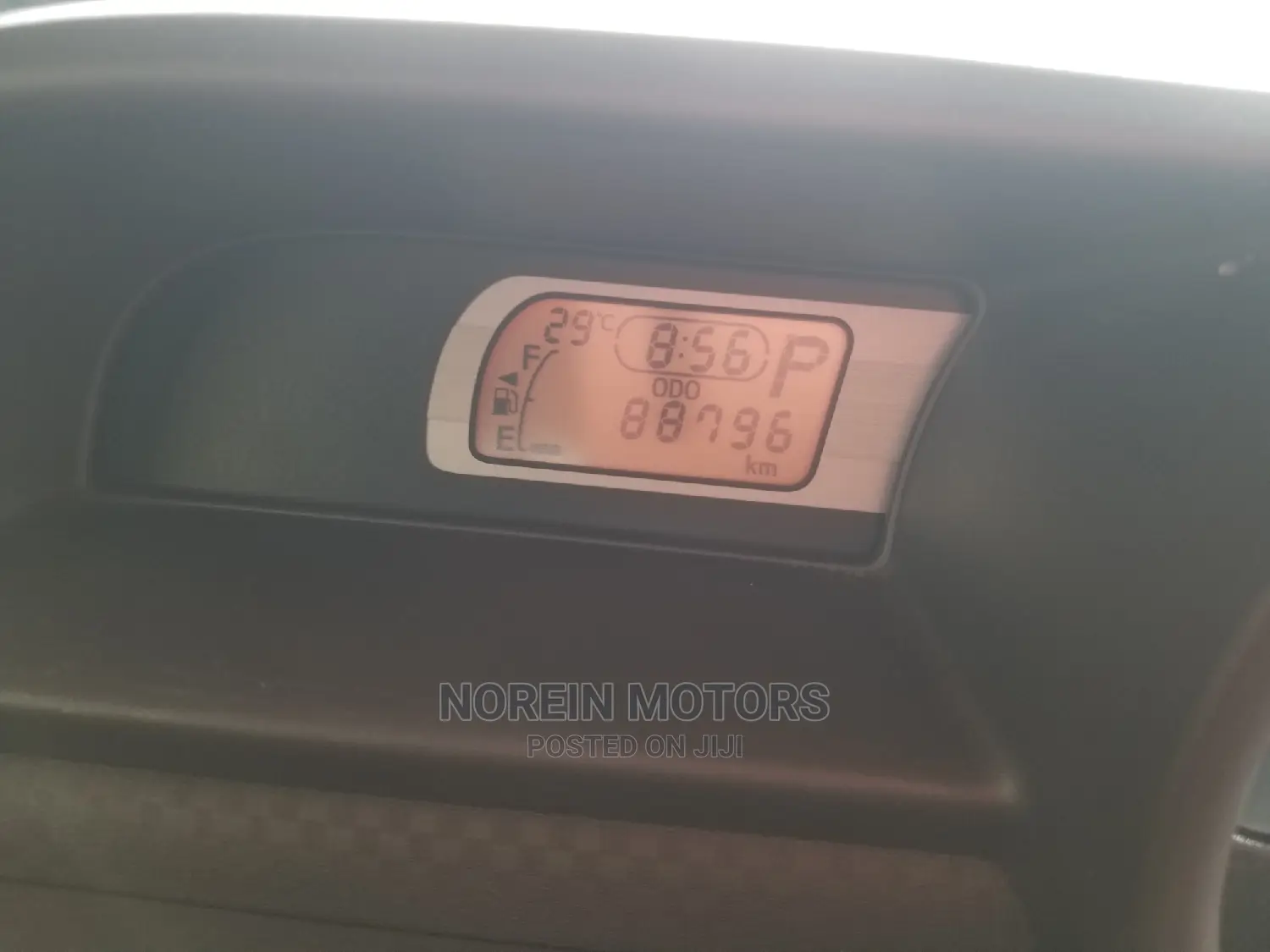 Toyota Spade 2015 Red