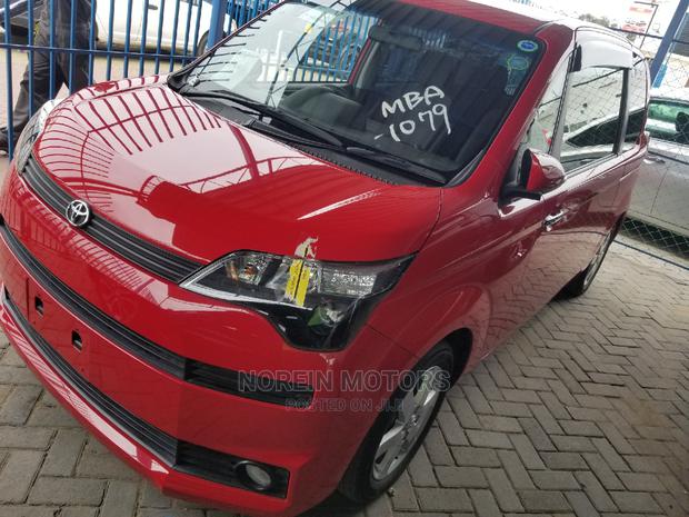 Toyota Spade 2015 Red - thumbnail 10
