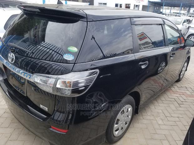 Toyota Wish 2014 Black - thumbnail 2