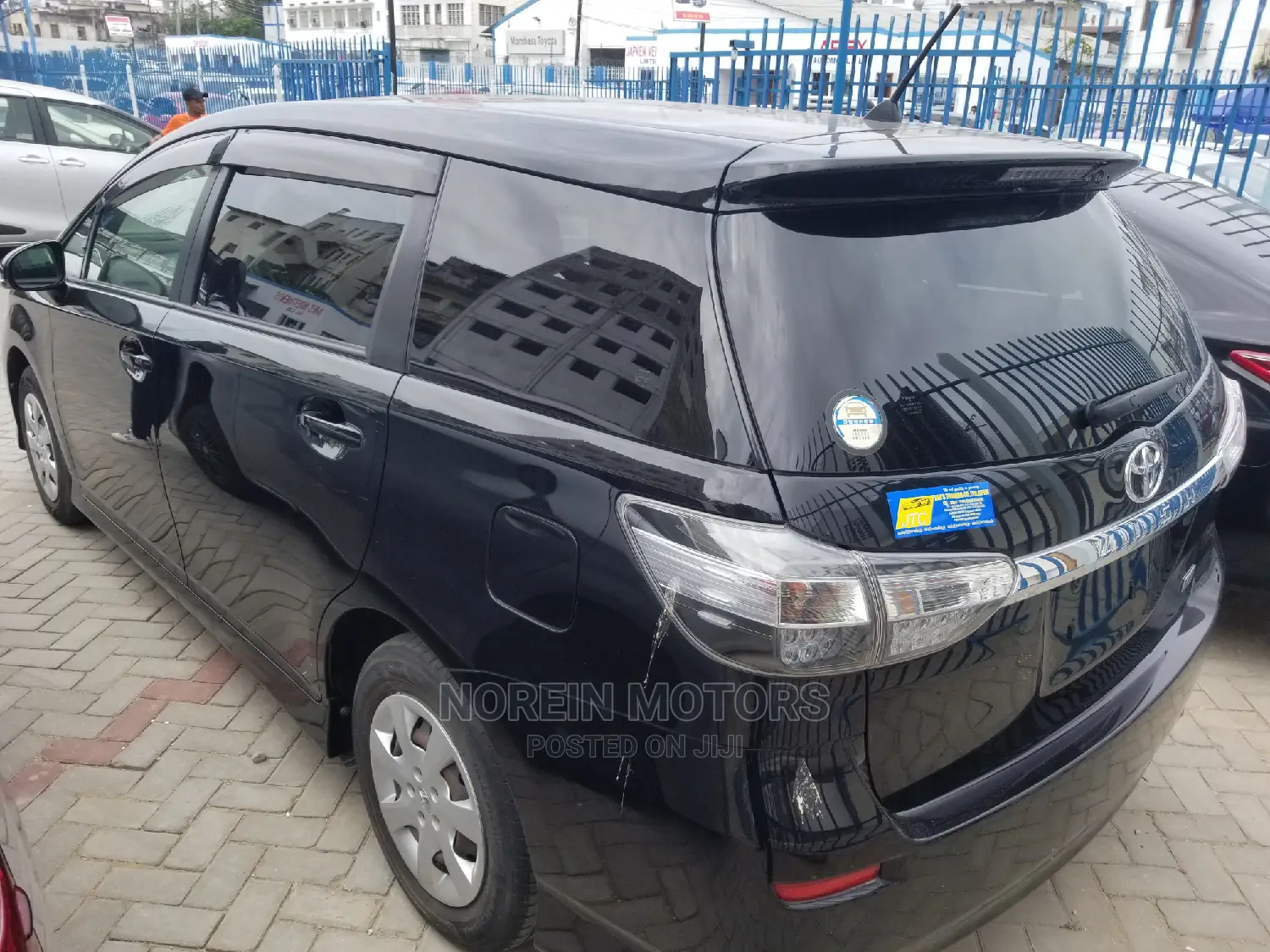 Toyota Wish 2014 Black